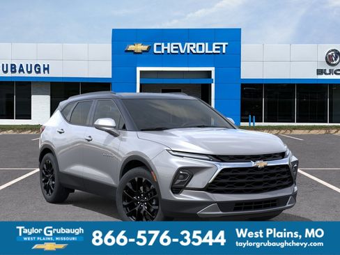 New 2026 Chevrolet Blazer LT w/ Convenience Package FWD image 7