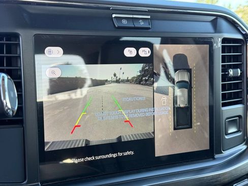 New 2025 Ford F250 Lariat w/ Black Appearance Package image 7