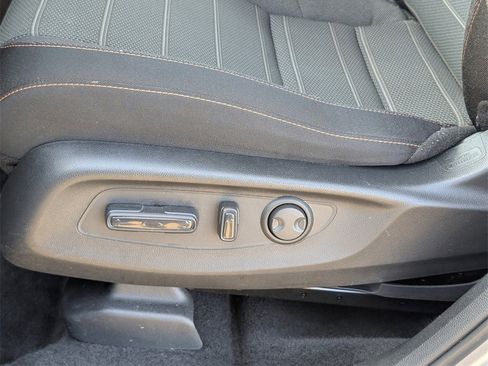 Certified 2025 Honda CR-V Sport image 11