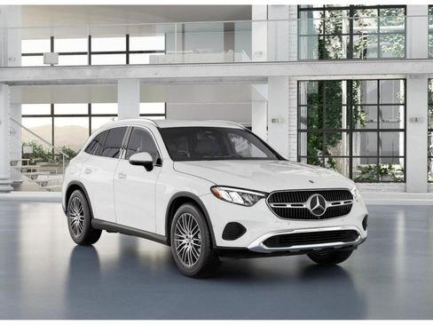 New 2026 Mercedes-Benz GLC 300 image 11