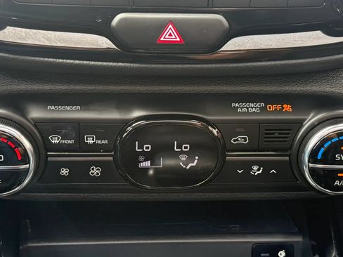 Used 2023 Kia Soul GT-Line w/ GT-Line Technology Package FWD image 18