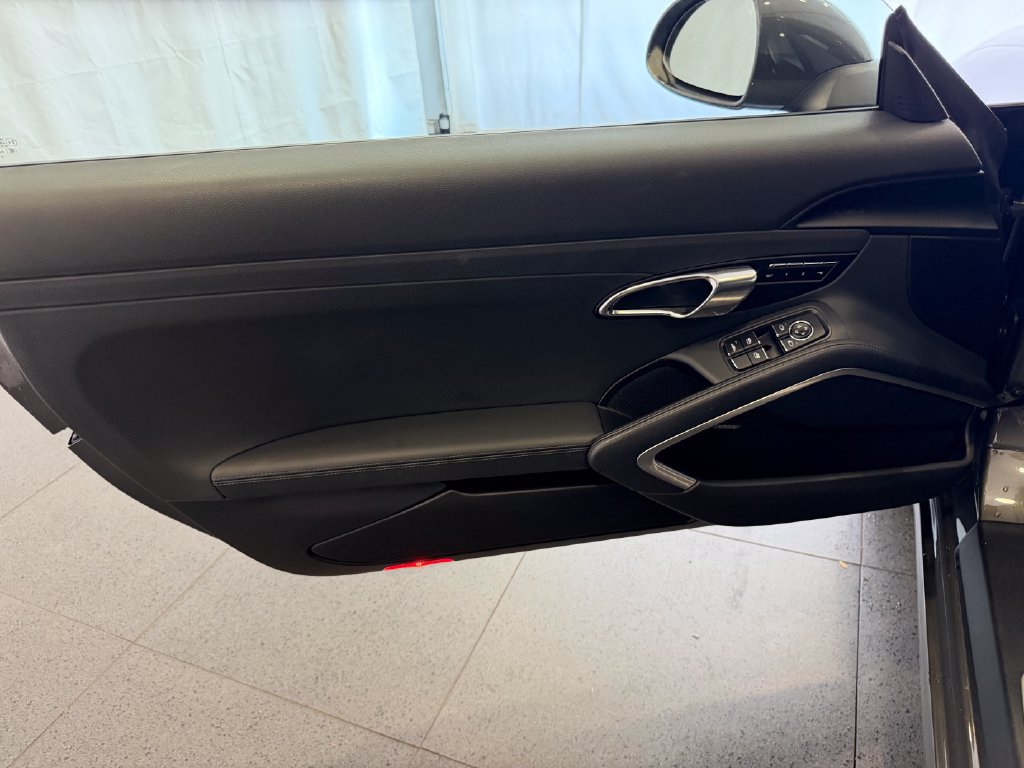 Certified 2017 Porsche 911 Carrera S RWD image 15
