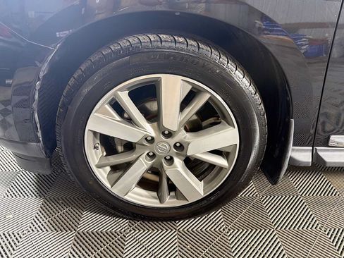 Used 2015 Nissan Pathfinder Platinum AWD/4WD image 32