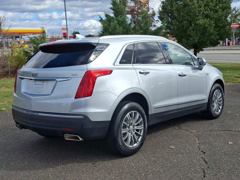Used 2018 Cadillac XT5 Luxury w/ LPO, Wheel Lock Package image 6