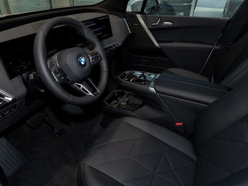 New 2025 BMW iX xDrive50 w/ Premium Package image 16