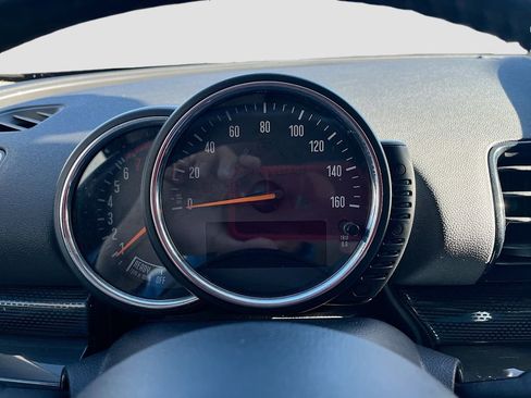 Used 2017 MINI Cooper Clubman S AWD/4WD image 12