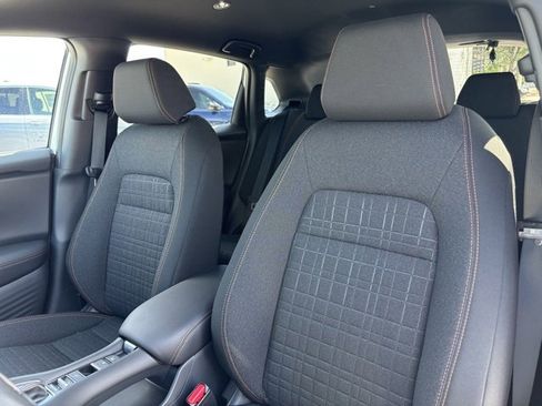 New 2026 Honda HR-V LX image 17