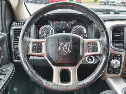 Used 2016 RAM 1500 Laramie w/ Convenience Group AWD/4WD image 20