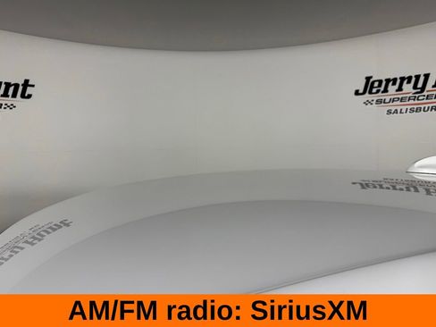 Used 2022 Dodge Charger Scat Pack w/ Dynamics Package image 15