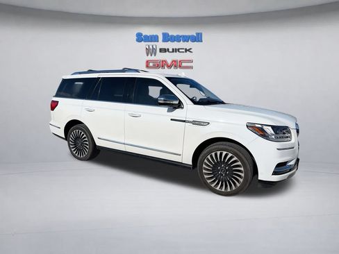 Used 2020 Lincoln Navigator Black Label w/ Cargo Convenience Package AWD/4WD image 3