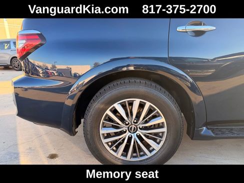 Used 2023 Nissan Armada SL w/ Captain's Chairs Package image 11