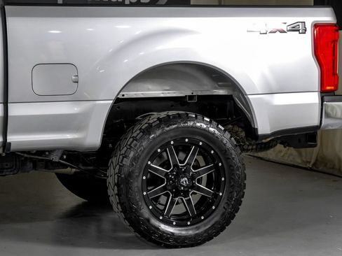 Used 2019 Ford F250 Lariat AWD/4WD image 23