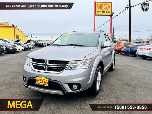 Used 2017 Dodge Journey SXT w/ Comfort/Convenience Group image 3