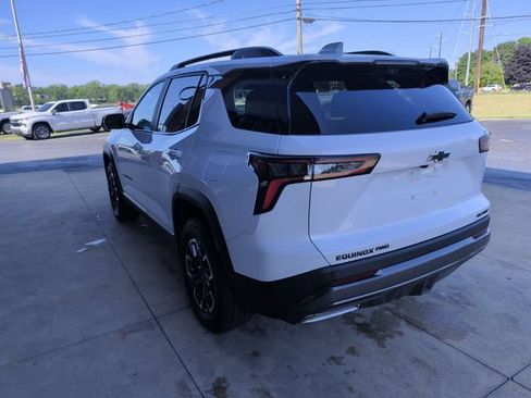 Used 2026 Chevrolet Equinox ACTIV w/ Safety and Technology Package AWD/4WD image 7