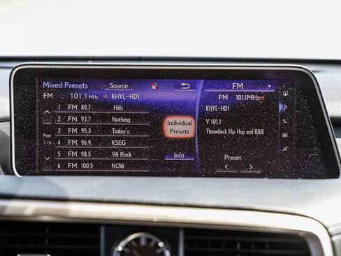 Used 2019 Lexus RX 350L Luxury FWD image 13