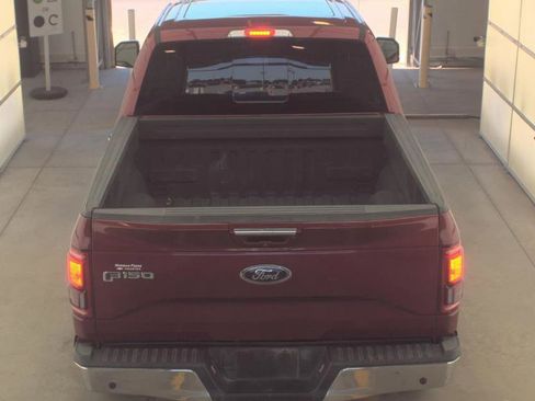 Used 2017 Ford F150 Lariat w/ Equipment Group 502A Luxury AWD/4WD image 6
