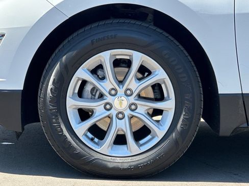 Used 2021 Chevrolet Equinox LS w/ LS Convenience Package FWD image 36