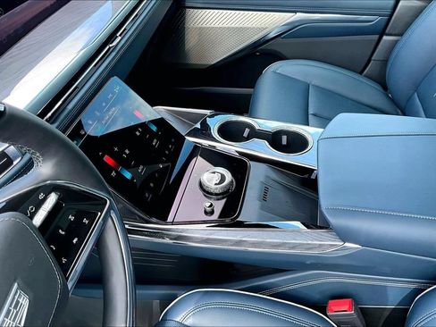 Certified 2026 Cadillac Escalade IQ Sport 2 AWD/4WD image 18