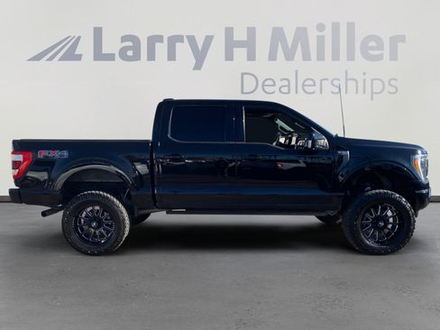 Used 2022 Ford F150 Lariat w/ Equipment Group 502A High image 6