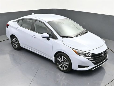New 2025 Nissan Versa SV w/ Trunk Package image 36