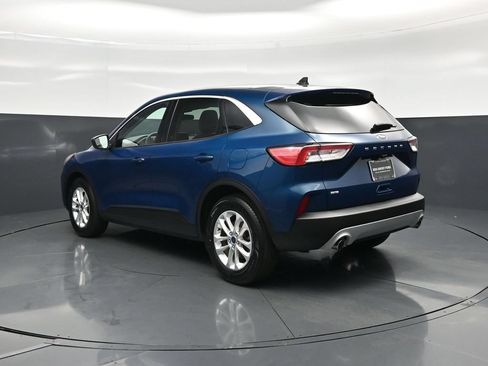 Used 2020 Ford Escape SE FWD image 6