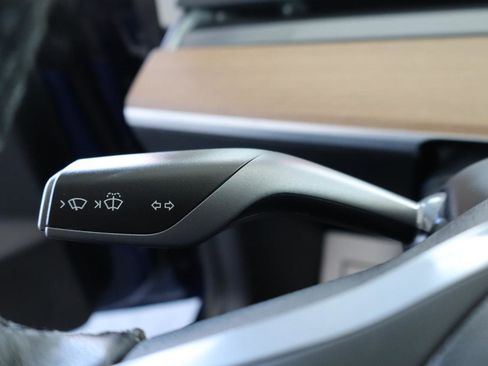 Used 2020 Tesla Model 3 Performance image 20