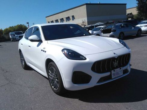 Used 2024 Maserati Grecale GT AWD/4WD image 1