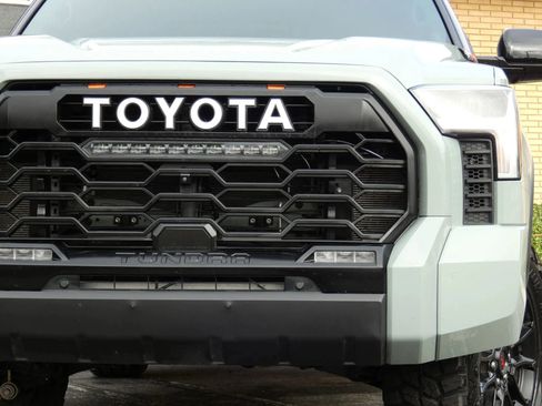 Used 2024 Toyota Tundra Limited w/ TRD Off-Road Package image 20