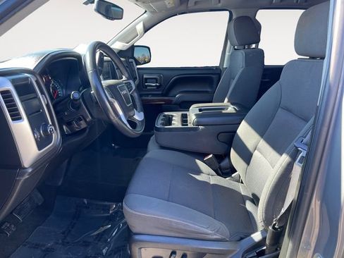 Used 2017 GMC Sierra 1500 SLE w/ SLE Value Package image 9