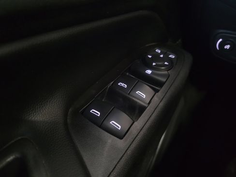 Used 2022 Chevrolet Equinox LT FWD image 27