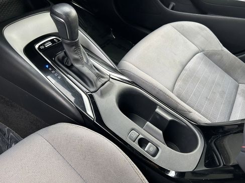 Used 2024 Toyota Corolla SE image 18