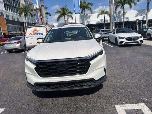 Used 2024 Honda CR-V EX-L image 2