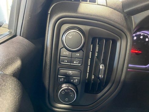 Used 2020 Chevrolet Silverado 1500 Custom w/ Custom Value Package image 25