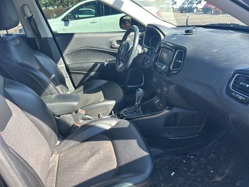 Used 2019 Jeep Compass Altitude image 7