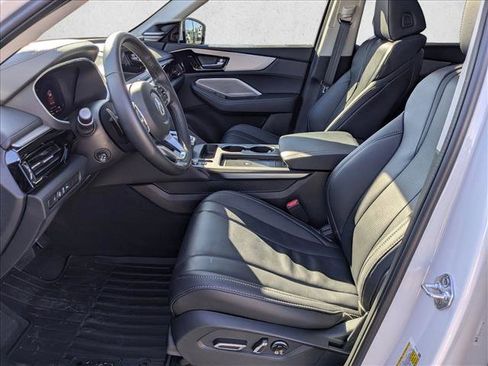 Certified 2026 Acura MDX FWD w/ Technology Package image 17