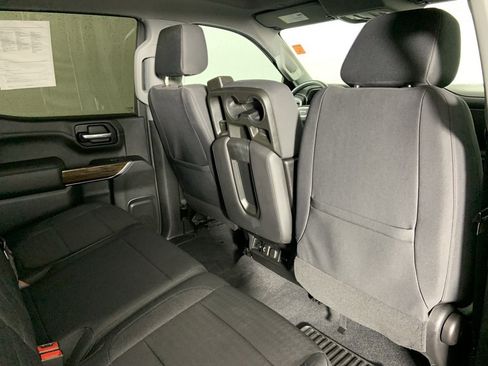 Used 2020 GMC Sierra 1500 SLE w/ SLE Value Package image 24