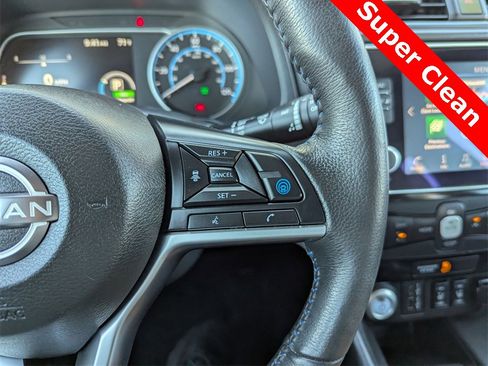 Certified 2023 Nissan Leaf SV Plus image 22