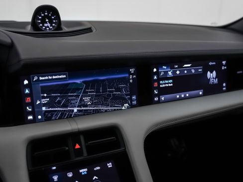 Certified 2024 Porsche Taycan 4S w/ Premium Package image 25