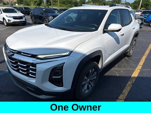 Used 2025 Chevrolet Equinox LT w/ Convenience Package II AWD/4WD image 1