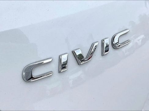 Used 2021 Honda Civic EX image 21
