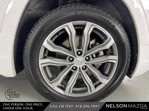 Used 2020 GMC Terrain Denali w/ Denali Premium Package image 16