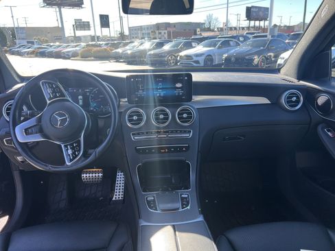 Certified 2022 Mercedes-Benz GLC 300 4MATIC image 30