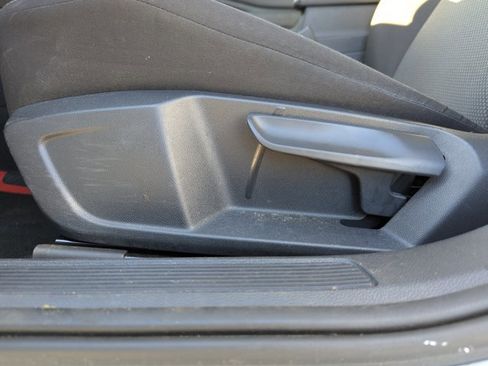 Used 2021 Volkswagen Jetta S image 11