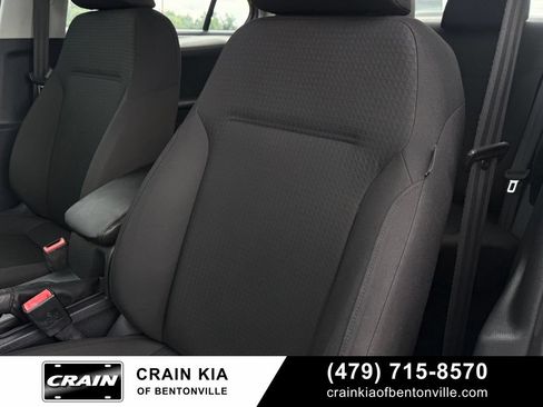 Used 2015 Volkswagen Jetta SE FWD image 22
