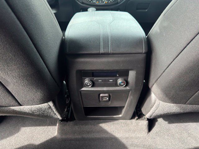 Used 2023 Chevrolet Traverse LT AWD/4WD image 10