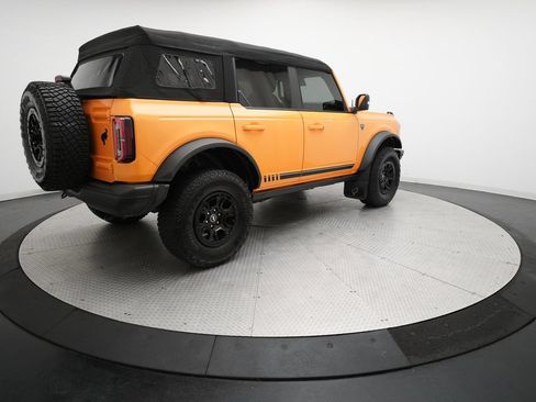 Used 2021 Ford Bronco First Edition AWD/4WD image 33
