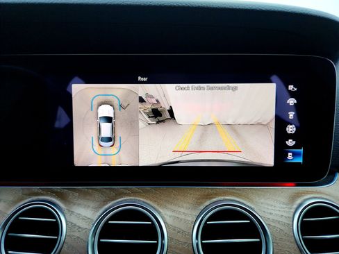 Certified 2022 Mercedes-Benz E 350 Sedan image 16