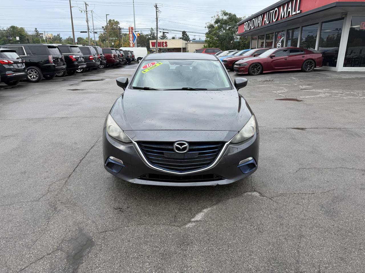 Used 2016 MAZDA MAZDA3 i Sport w/ Preferred Equipment Package FWD image 8