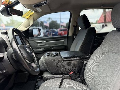 Used 2020 RAM 1500 Big Horn AWD/4WD image 18
