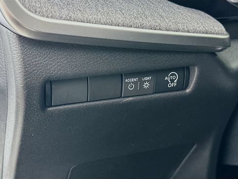 New 2026 Nissan Kicks SV w/ SV Premium Package FWD image 15